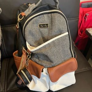 Itzy Ritzy diaper bag and paci clip!